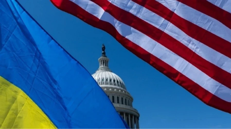 Прапори США та України як символ відновленої розвідувальної співпраці
